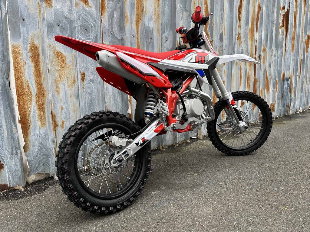 Apollo Thunder 140cc Pitbike - Rood