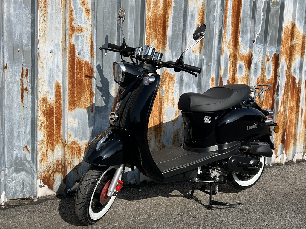 Lowigi Retro Scooter Zwart