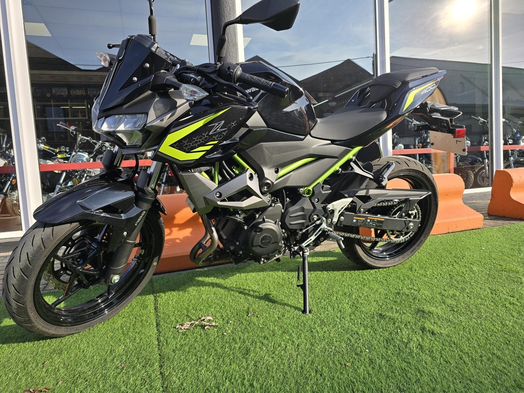 Kawasaki Z400