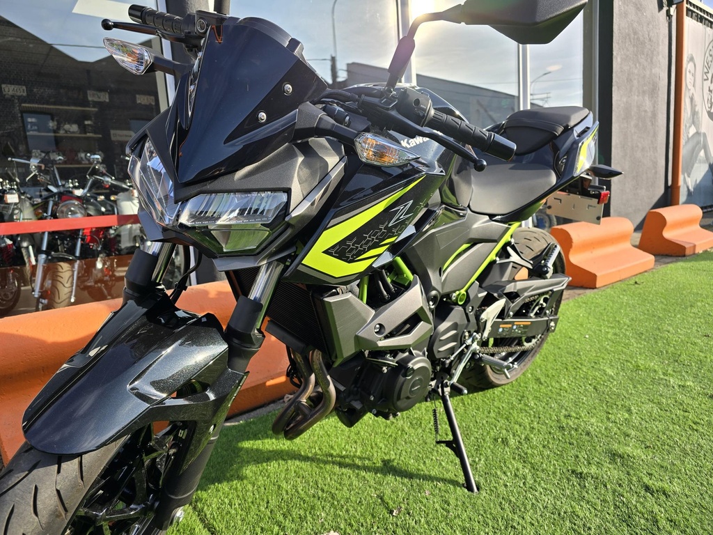Kawasaki Z400
