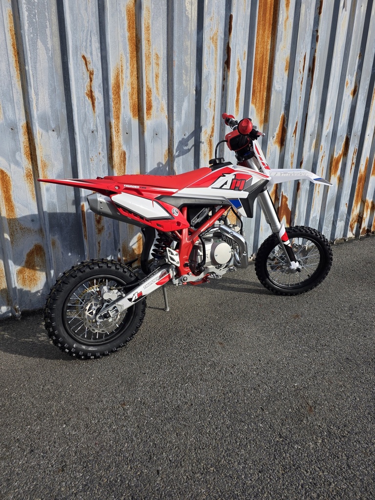 Apollo Thunder 125cc PitBike - Rood