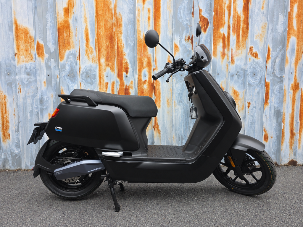 NIU NQi Sport Mat zwart