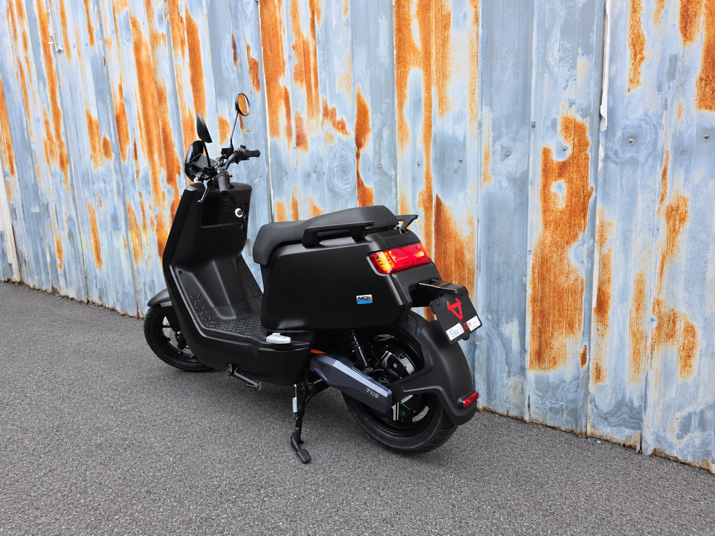 NIU NQi Sport Mat zwart