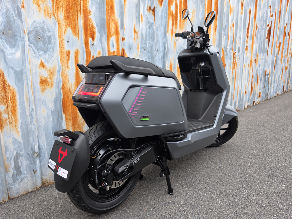 NIU NQIX 150 Mat Grijs