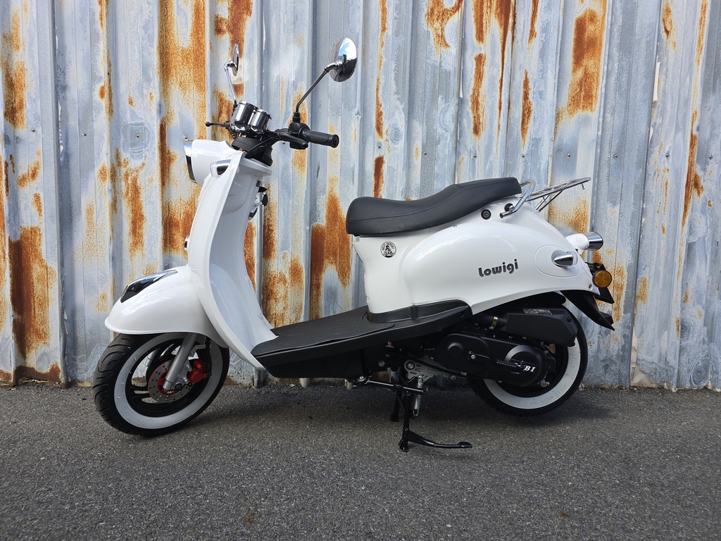 Lowigi Retro Scooter Parelmoer Wit