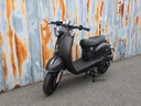 Zoë Retro Scooter Mat Zwart