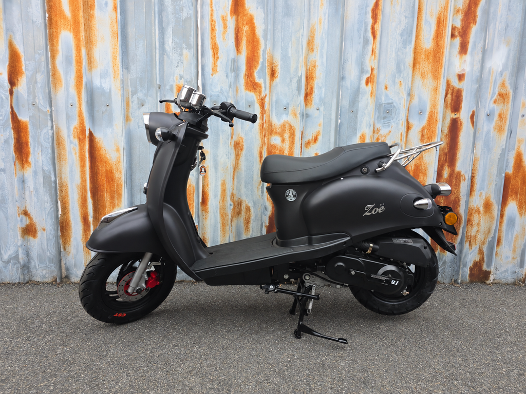Zoë Retro Scooter Mat Zwart