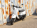 Lowigi Retro Scooter Parelmoer Wit