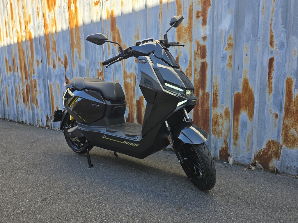NIU FQiX 150 – Zwart