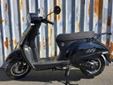 Fly Retro Scooter Zwart