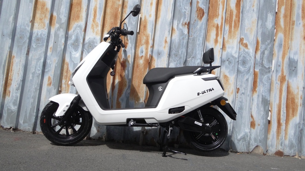 E-Ultra Elektrische Scooter Wit