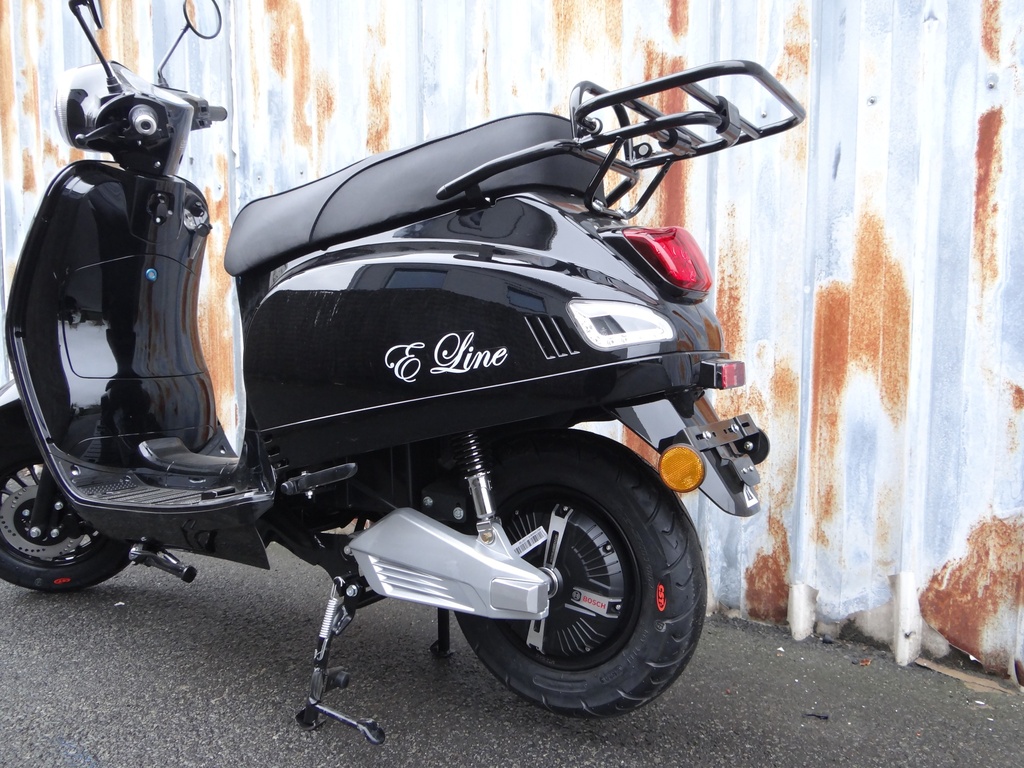 E-line Elektrische Retro Scooter Zwart