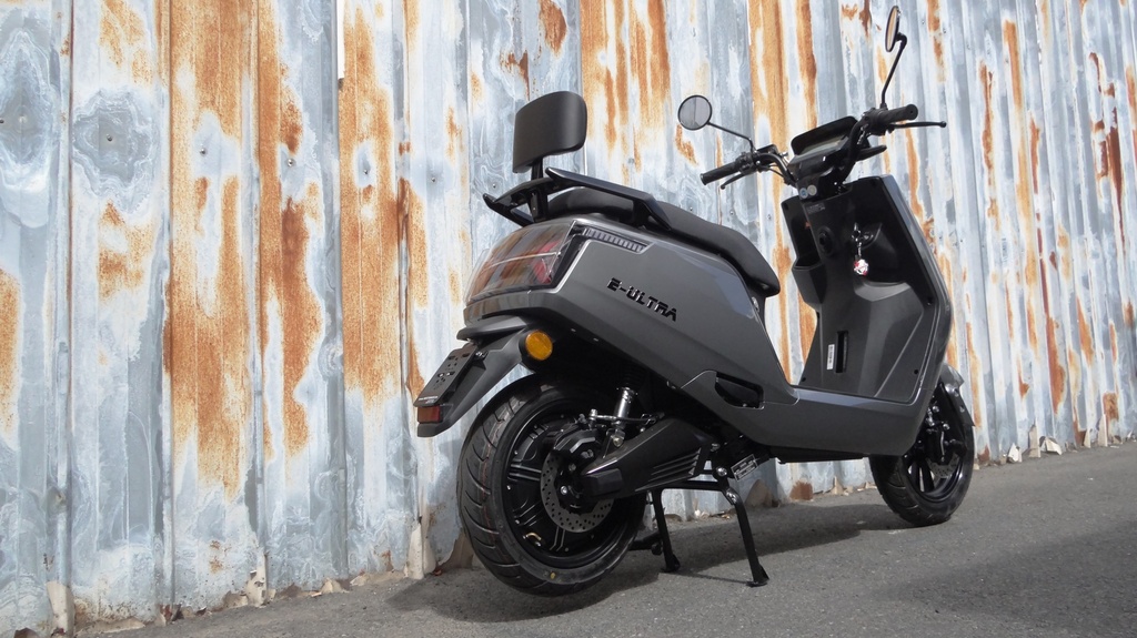 E-Ultra Elektrische Scooter Grijs