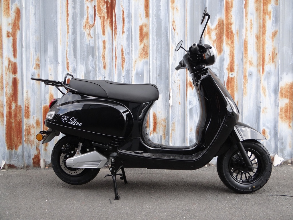 E-line Electric Retro Scooter Black
