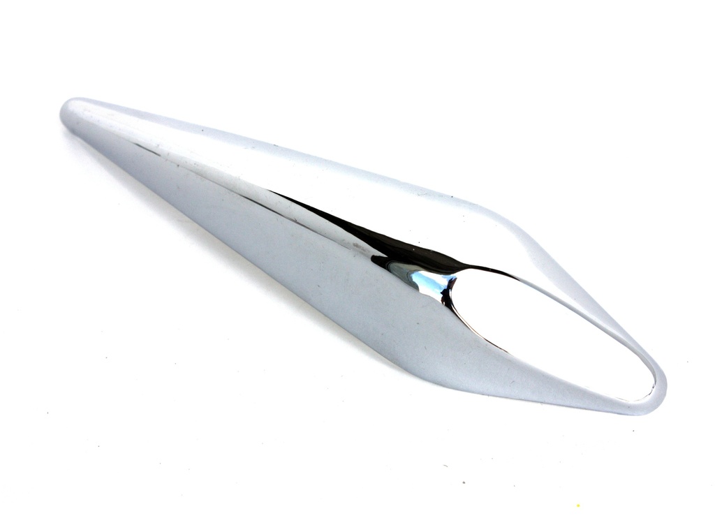 Ornament Front Fender Zoe / Lowigi 