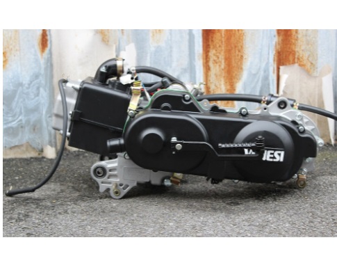 SCOOTER ENGINE 50CC