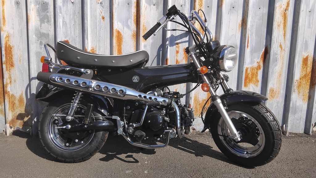Zhenhua DX Low Rider Zwart