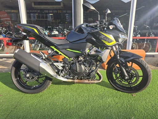 Kawasaki Z400